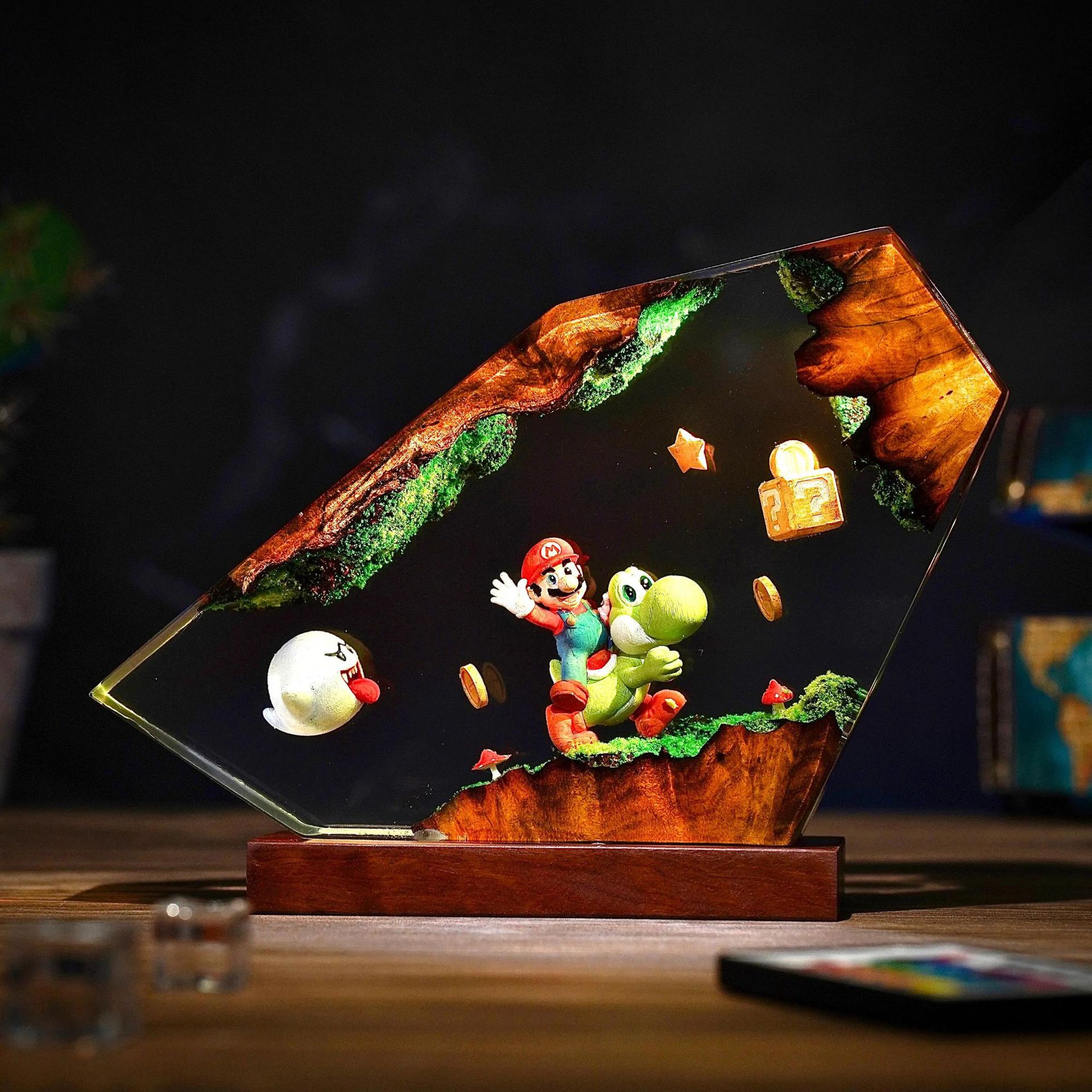 Lámpara de Resina de Mesa, Fig - Anime Merch reseña y precio